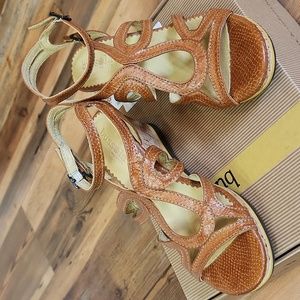 Bussola sandle, size: 38, Color: Snake Toffee